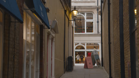 Shops-In-Lancaster-Court-In-Mayfair-London-UK
